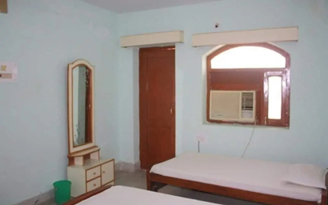 Rainbow Guest House – Guest Rooms – Bodh Gaya