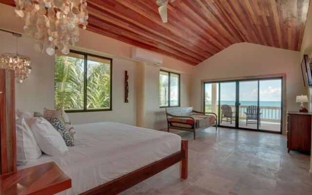 Villa Mission Bay in Belize City