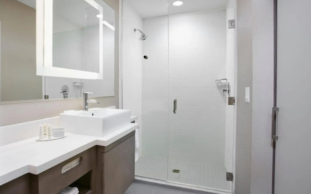 SpringHill Suites Milwaukee Downtown