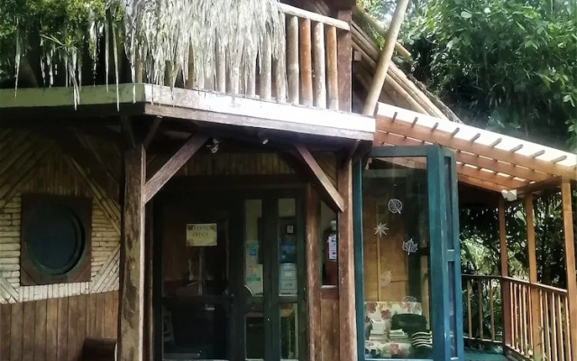 Sacha Urco Lodge Nature Hideaway Cabins