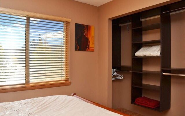 Val D'Isere Unit 315 by RedAwning