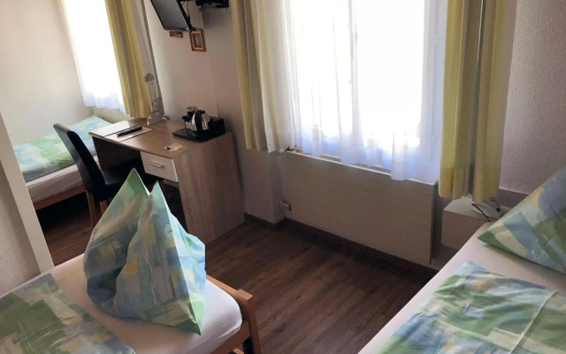 Hotel Post Hardermannli – Guest Rooms – Unterseen
