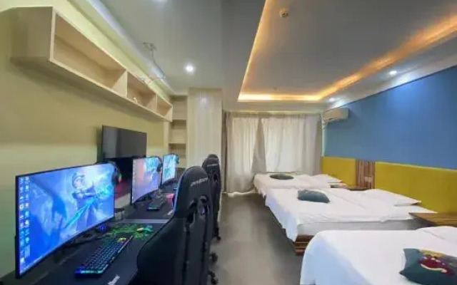 Lieniao E-sports Hotel (Shenglong Square Store)