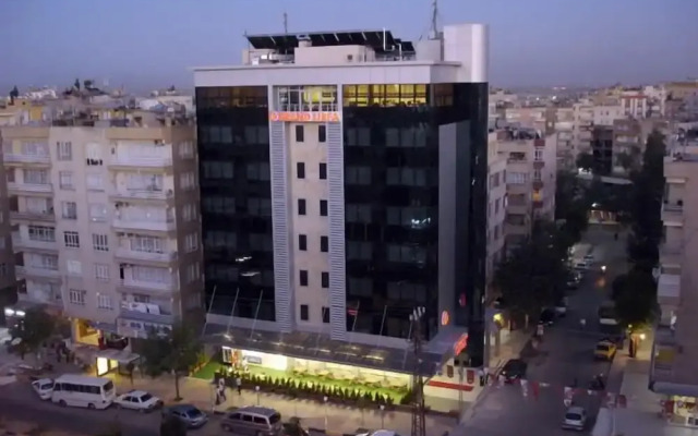 Grand Urfa Hotel