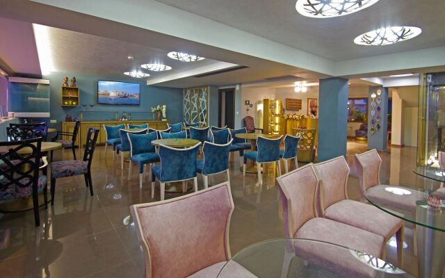 Principal New Leisure Hotel