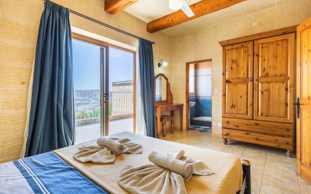 Gawhra - 3 BR Villa with Private Pool - BAG 49938