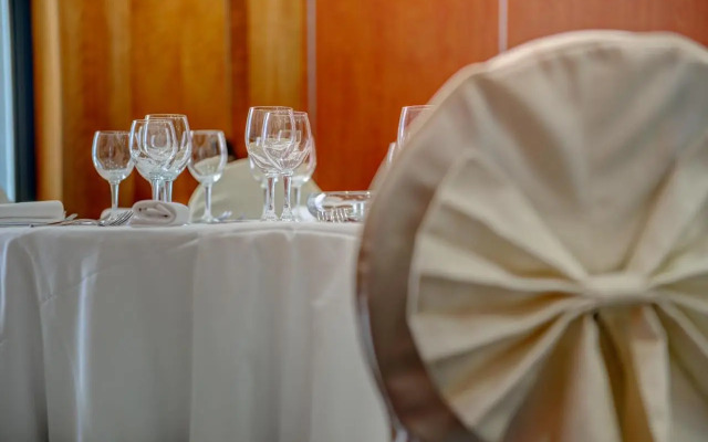 VIP Executive Santa Iria Hotel