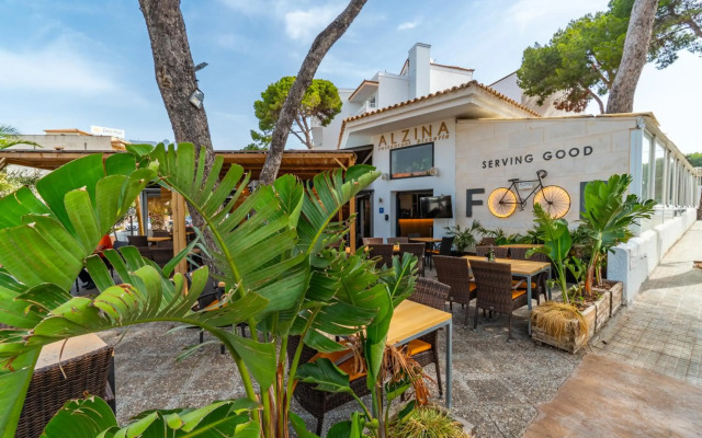 Hostal Alcina