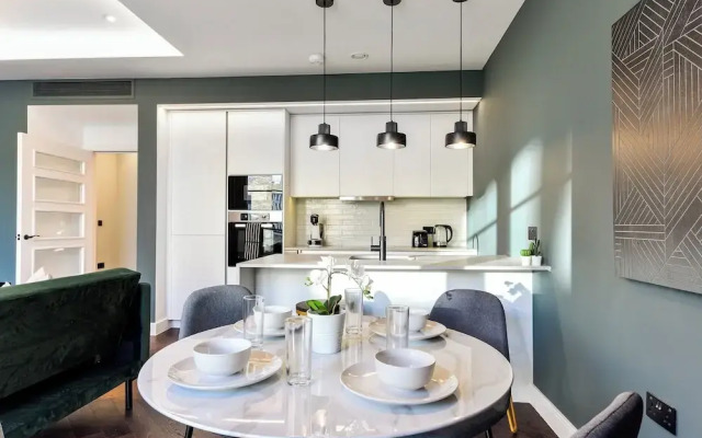 Portobello Rd - North Ken by Viridian Apartments