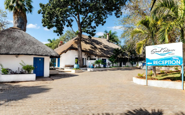 Sand River Resort