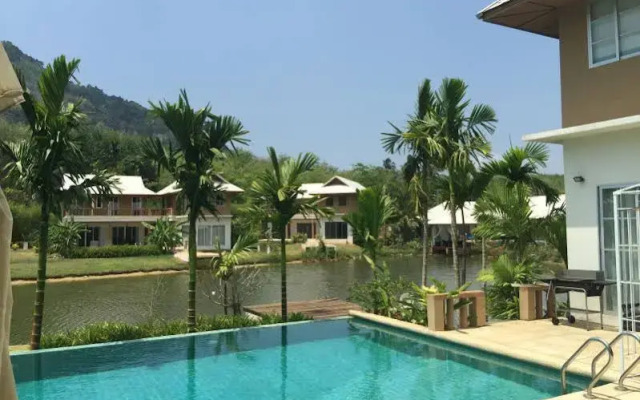 Sakoo Residences