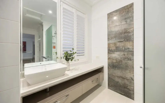 Mount Martha Manor Indoor Pool Ocean Views