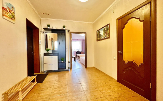 Самарские апартаменты на улице Санфировой