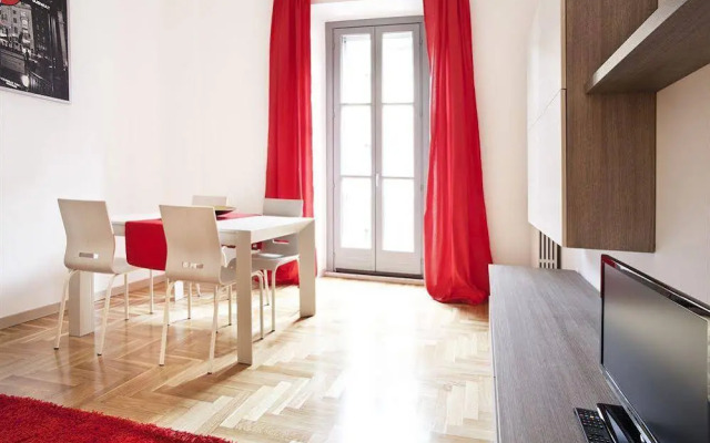 Temporary House - Milan Cadorna