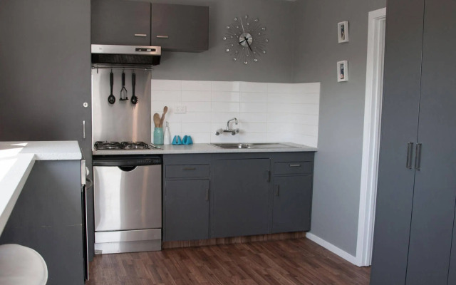 Pinedale Lodge & Apartment