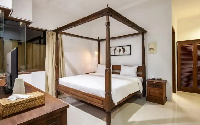 PB - Villa 5 - 4BR · 4-BR Private Pool Villa Walk to Seminyak Beach – Guest Rooms – Denpasar