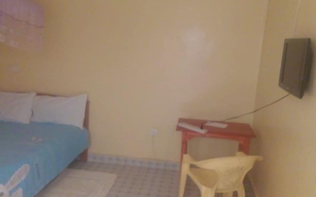 Benaris Hotel & Lodge