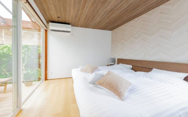 AWAUMI Fujikawaguchiko Resort