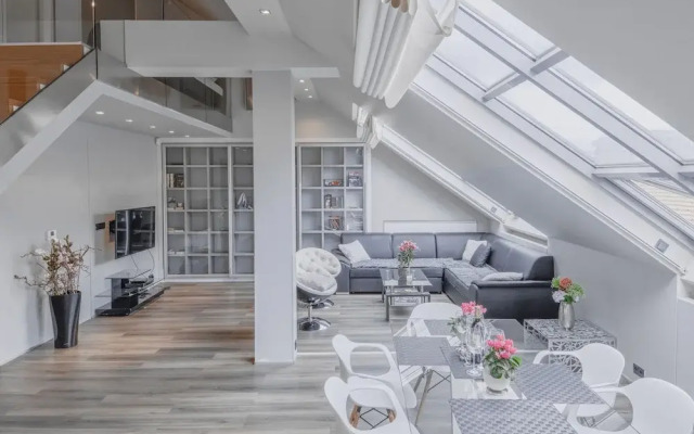 Luxury Apartment in Centre