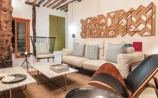 Ser Casasandra Boutique Hotel