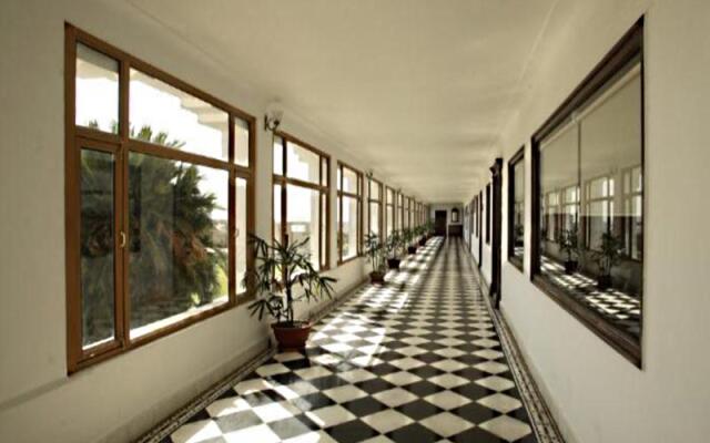 Hari Niwas Palace