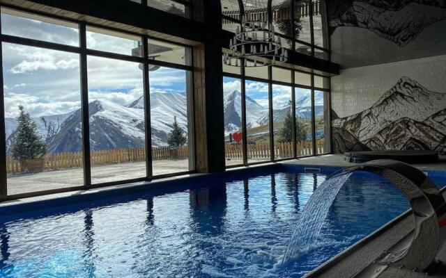 Atrium Apartments in New Gudauri ApartHotel