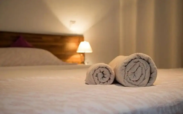 Hotel Rancho Los Lobos