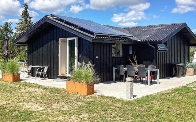 6 Person Holiday Home in Hals