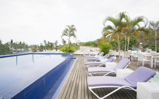Formerly RedDoorz Premium near Senggigi Beach