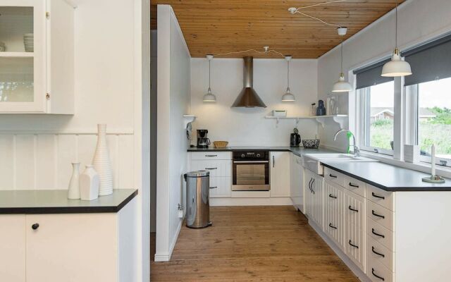 Lovely Holiday Home in Rømø Near Sea