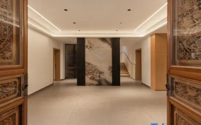 Lakeside Dream Chinese Inn