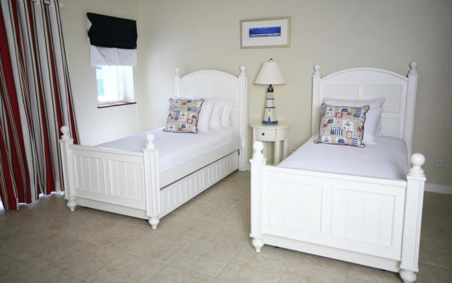 Condo 17 The Harbour in Rodney Bay by Personal Villas - Spacious Townhouse, Short Walk to Beach — фото 4