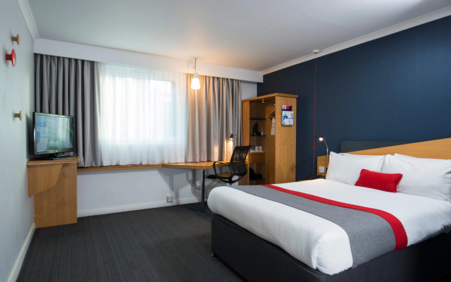 Holiday Inn Express Manchester - Salford Quays, an IHG Hotel