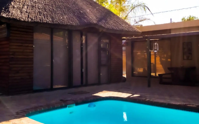 Oppi Draai Guesthouse