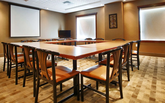 Best Western Diamond Inn