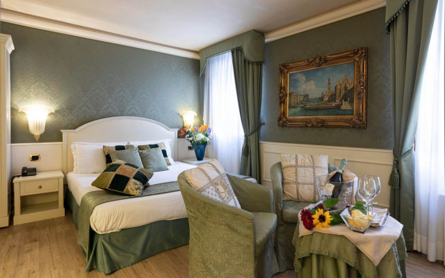 Duodo Palace Hotel