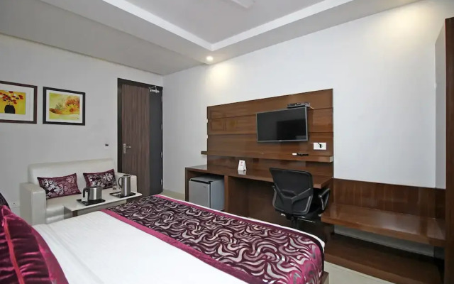 OYO 9451 Hotel Prem Ratna