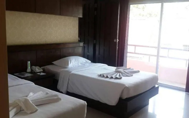 Rayaburi Hotel Patong