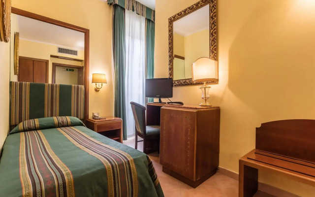 Raeli Hotel Floridia