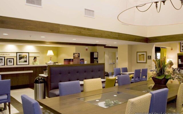 Hampton Inn & Suites Las Vegas-Red Rock/Summerlin