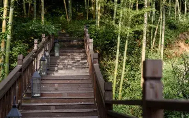 Zhuyan Xiyu Hostel