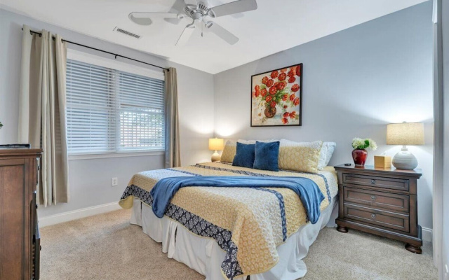 Lake Stardust - Condo With Pool ! Pet Friendly