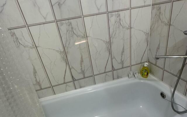 Апартаменты ДеньНочь на ул. Индустриальная д. 17