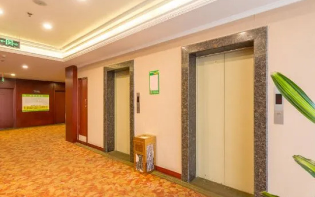 GreenTree Inn (Xuzhou High-speed Rail Station Front Square)