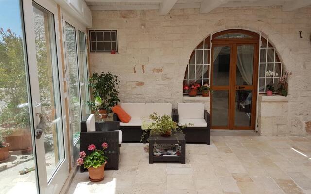 Trulli Della Masseria Staffone