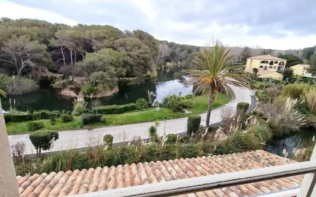 Appartement Six-Fours-les-Plages, 3 pièces, 4 personnes - FR-1-316-282