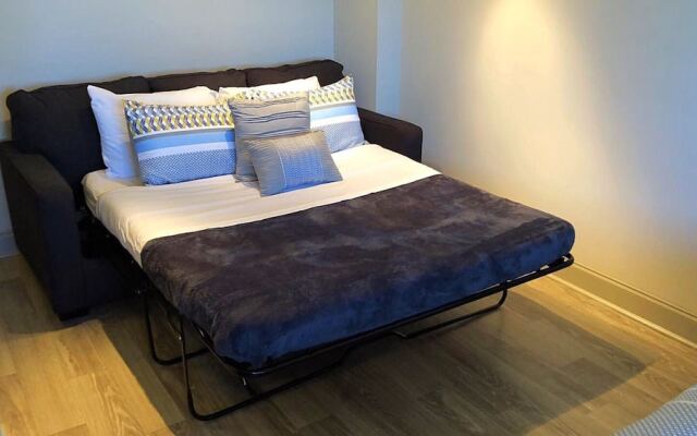 Germantown Suites by 1stHomeRent