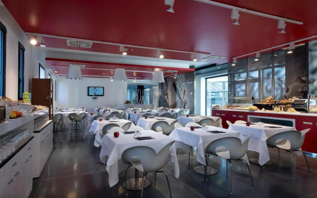 NEO Hotel