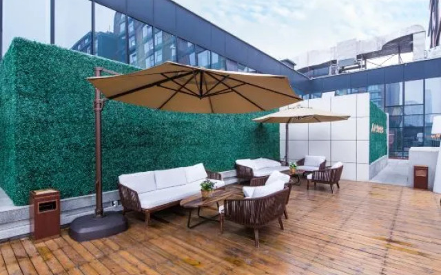 Manxin Hotel Nanjing Xinjiekou Presidential Palace