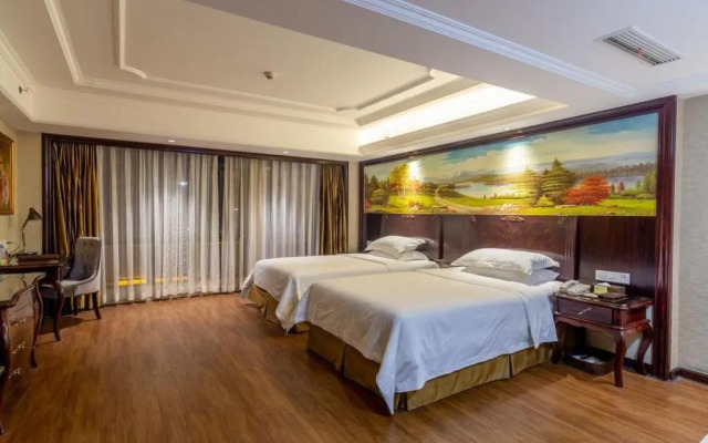 Vienna International Hotel (Huidong Honghai Bay)